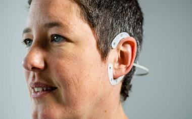 Wearable EEG detects epileptic seizures