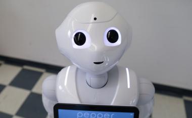 How social robots get more persuasive
