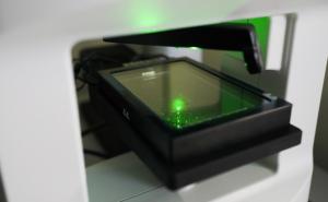 Holographic microscope to study cell populations